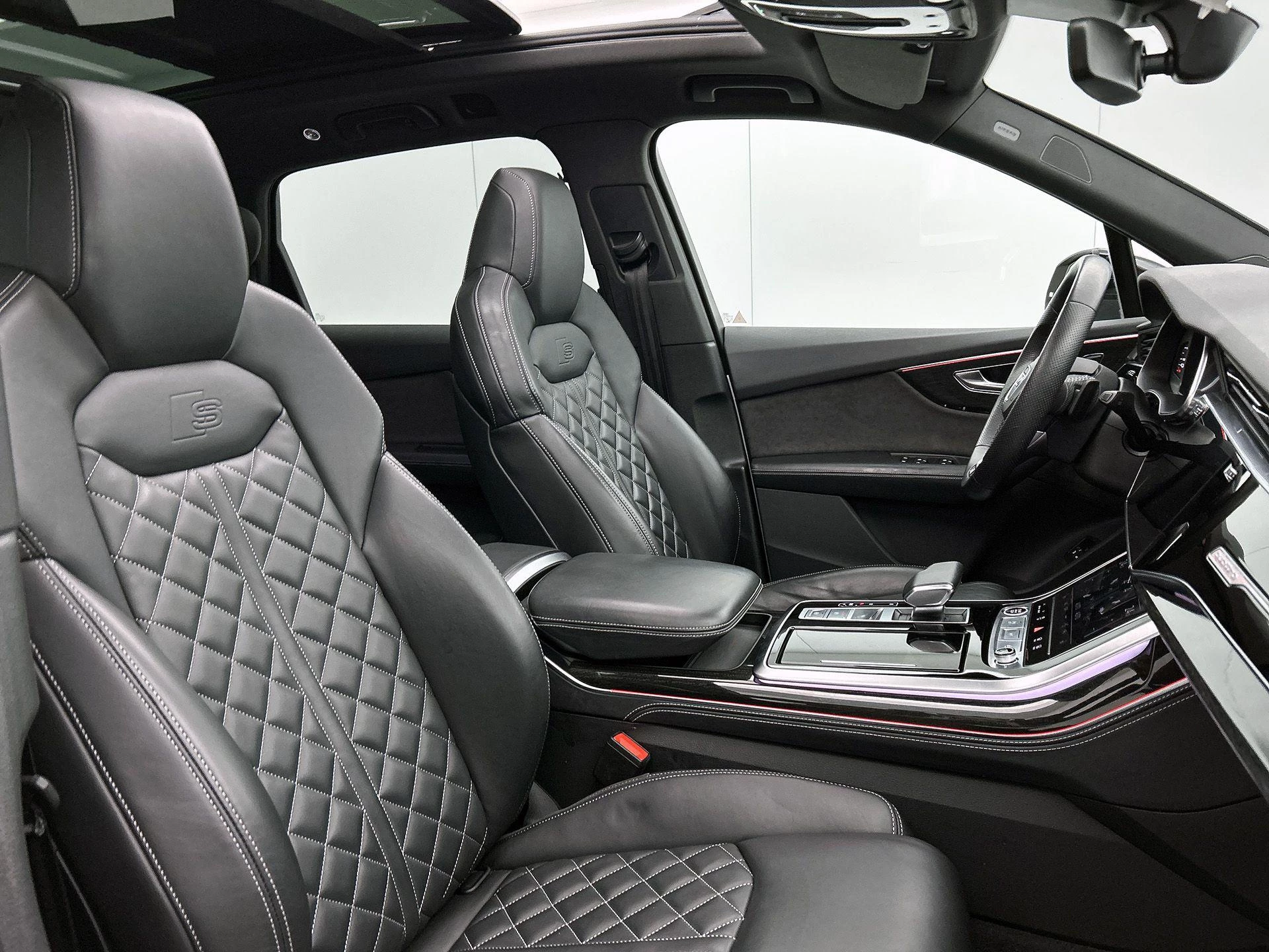Audi-Q7-image-34