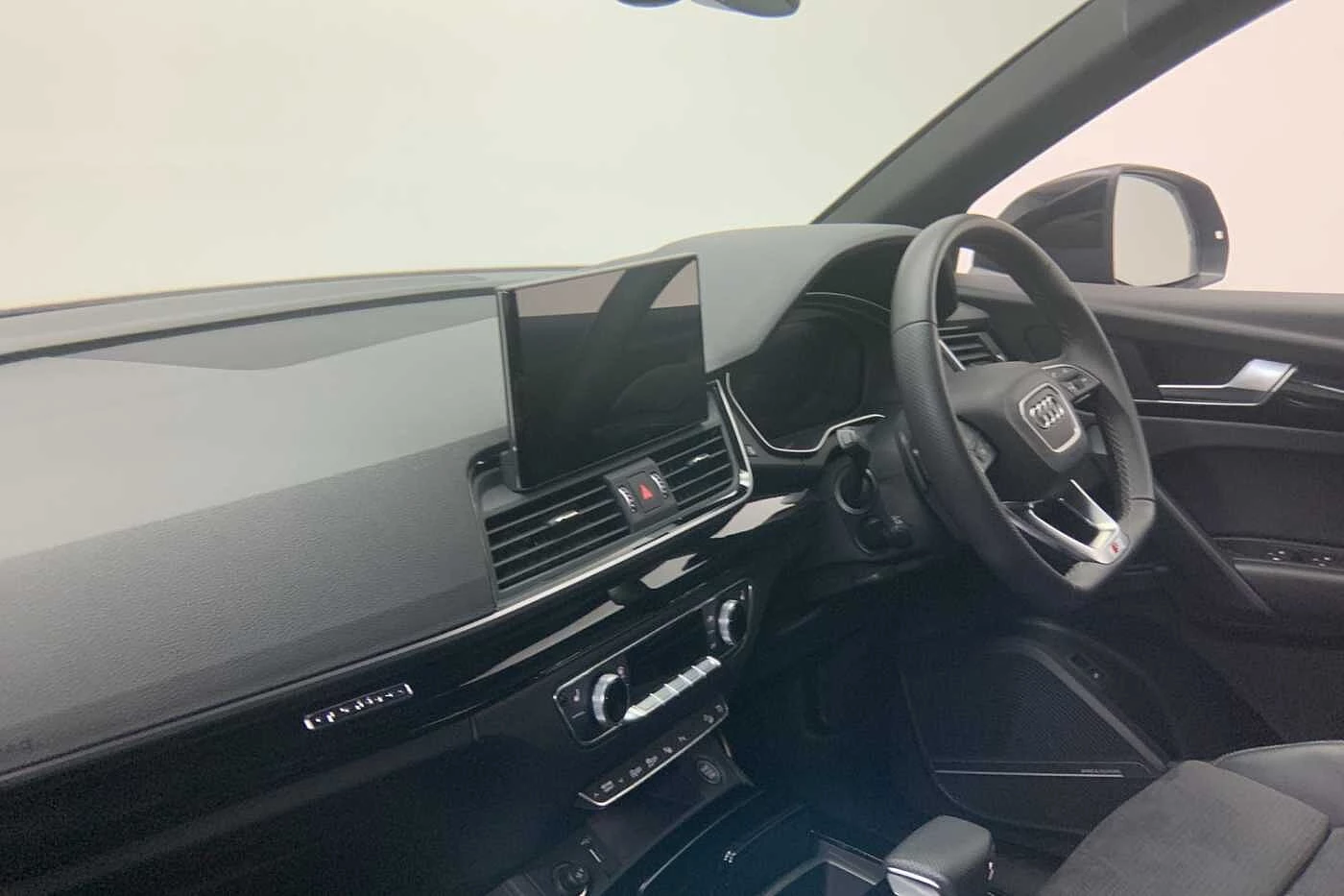 Audi-Q5-image-11