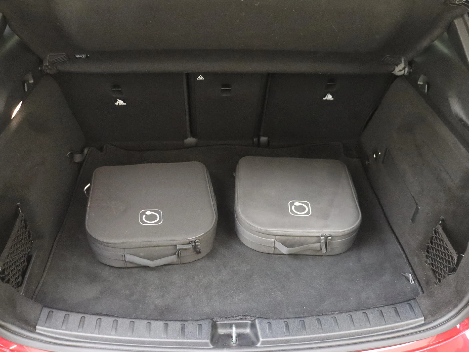 Mercedes-Benz GLA 250 e Business Solution AMG Limited