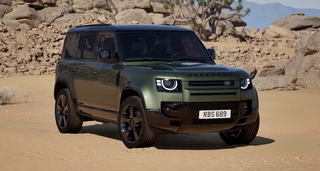 Land Rover Defender D250 X-Dynamic SE