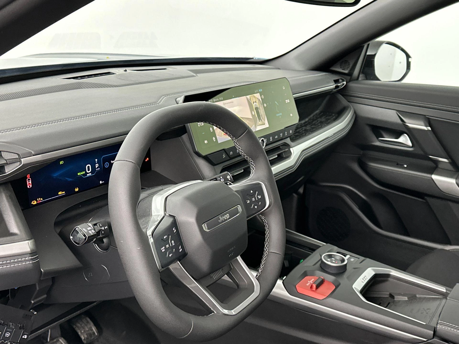 Jeep Compass 74kwh First Edition