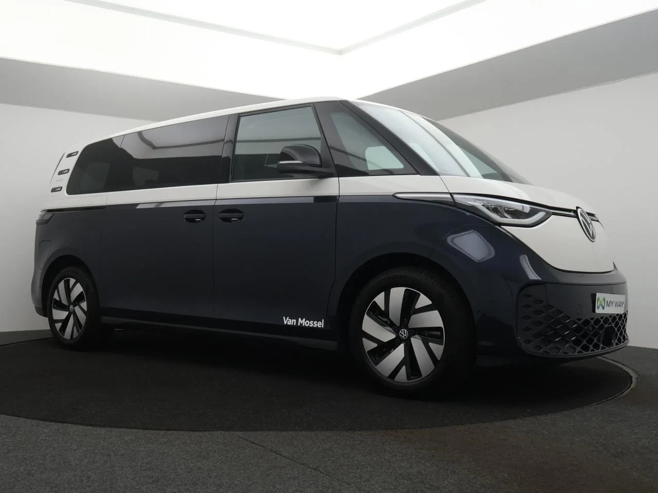 Volkswagen ID. Buzz ID.Buzz Lwb Energy 286pk 86 kWh LONG WHEEL BASE 7pl *DEMO*