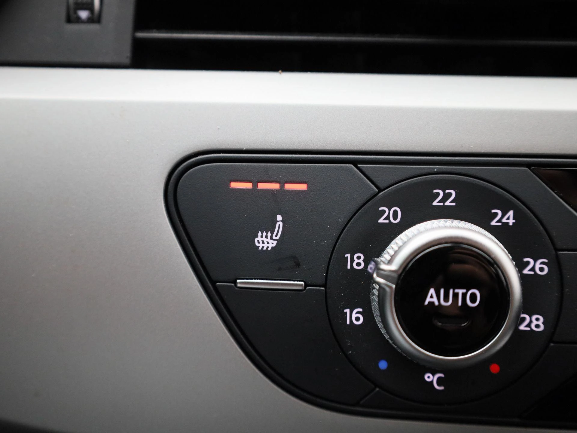 Audi-A4-image-28