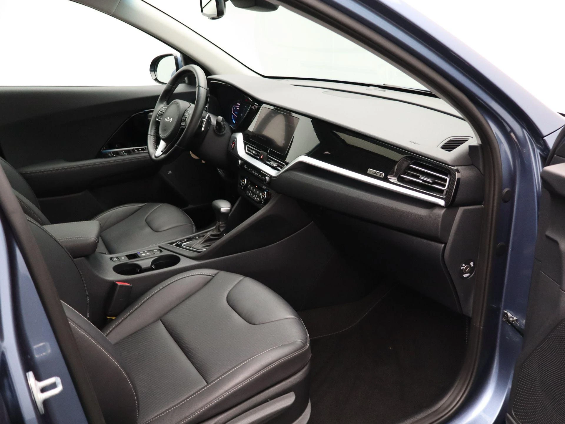 Kia-Niro-image-32