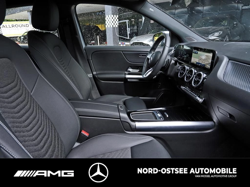 Mercedes-Benz GLA 200 d PROGRESSIVE AHK DISTRO KLIMA MBUX NAVI Progressive