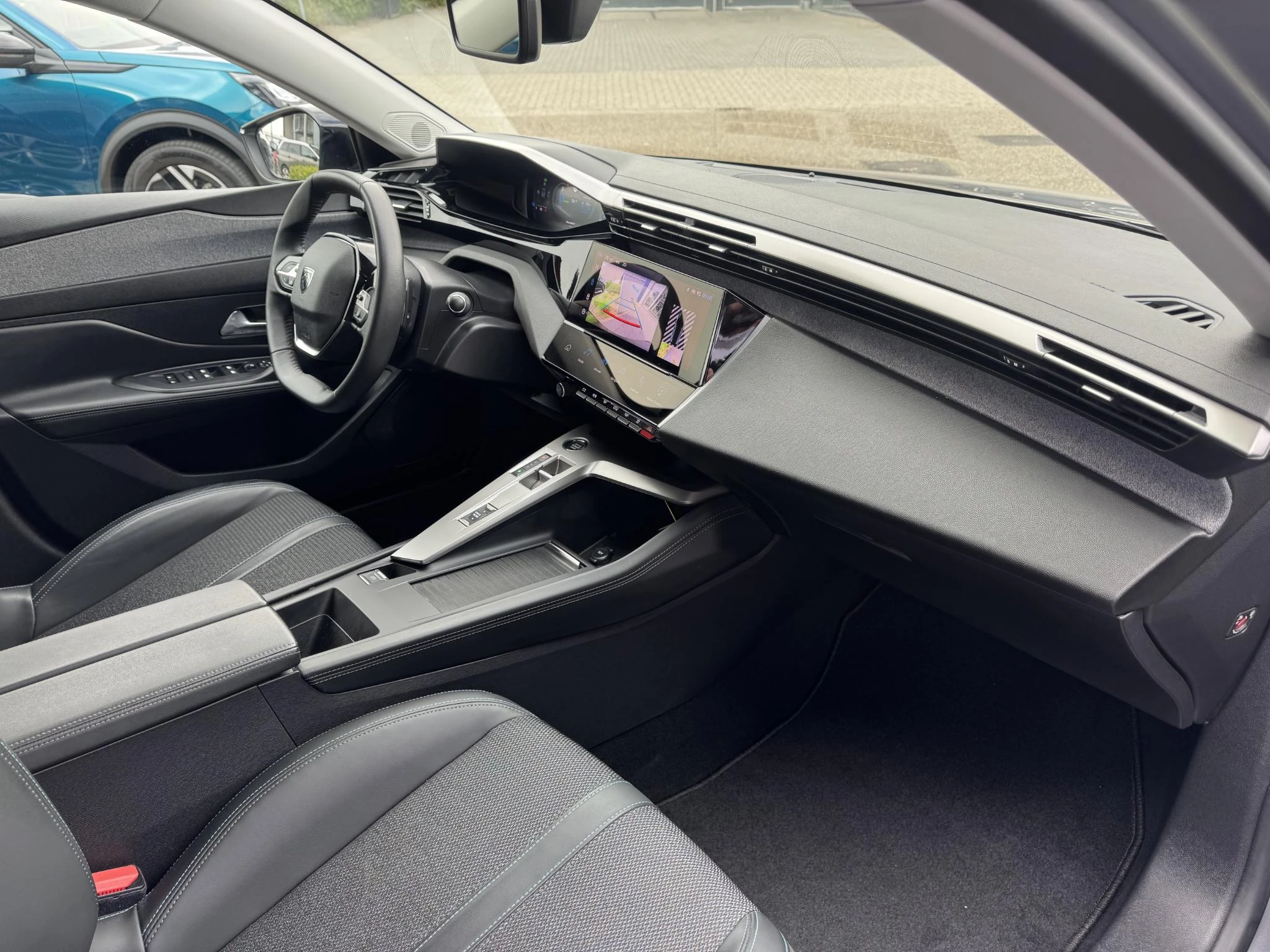 Peugeot-308-image-15