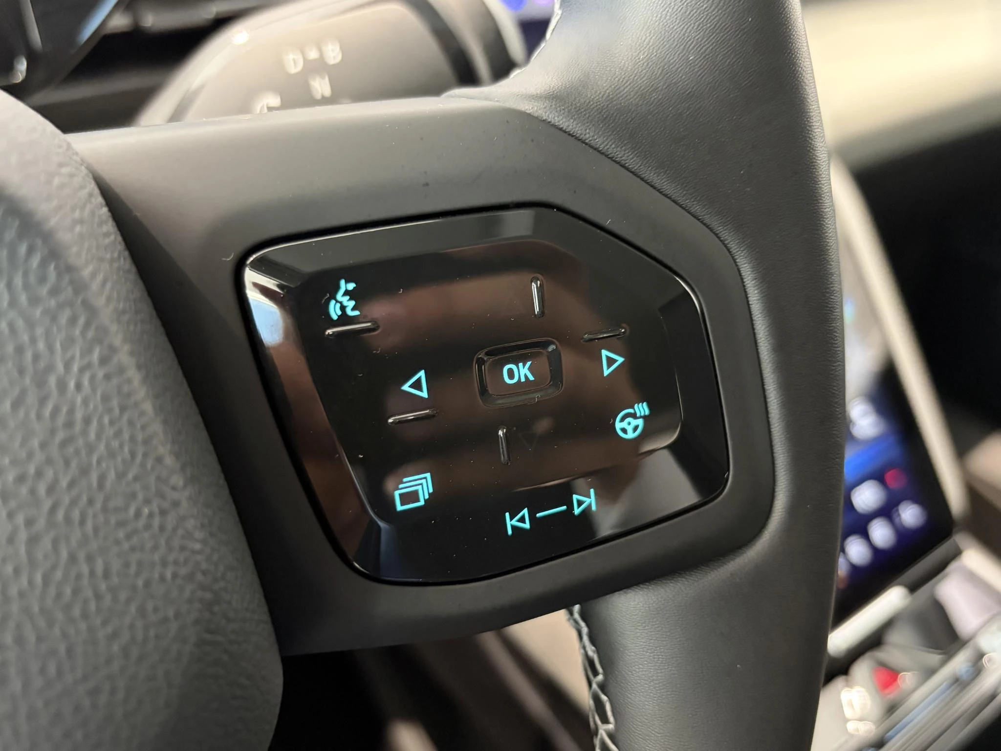 Ford Explorer Extended Range RWD 77 kWh