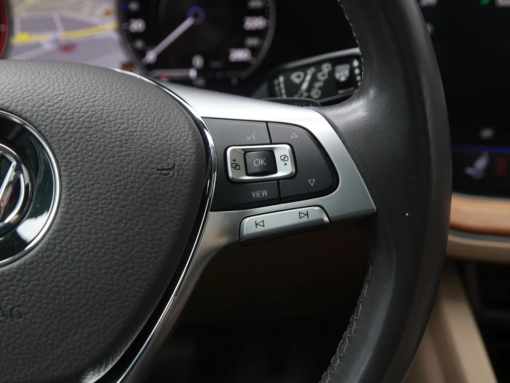 Volkswagen Touareg 3.0 TSI Atmosphere 4Mo Matrix/Leder/Navi
