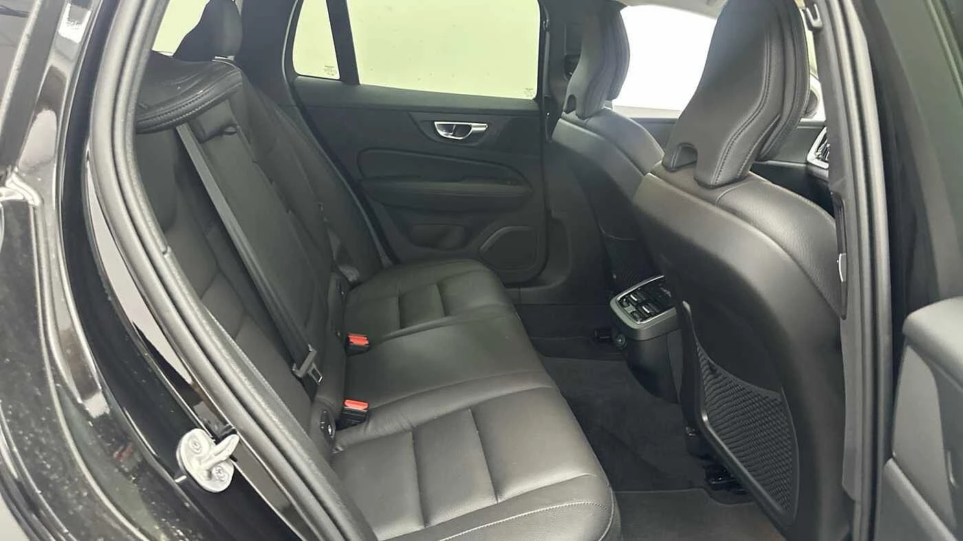 Volvo-V60-image-7