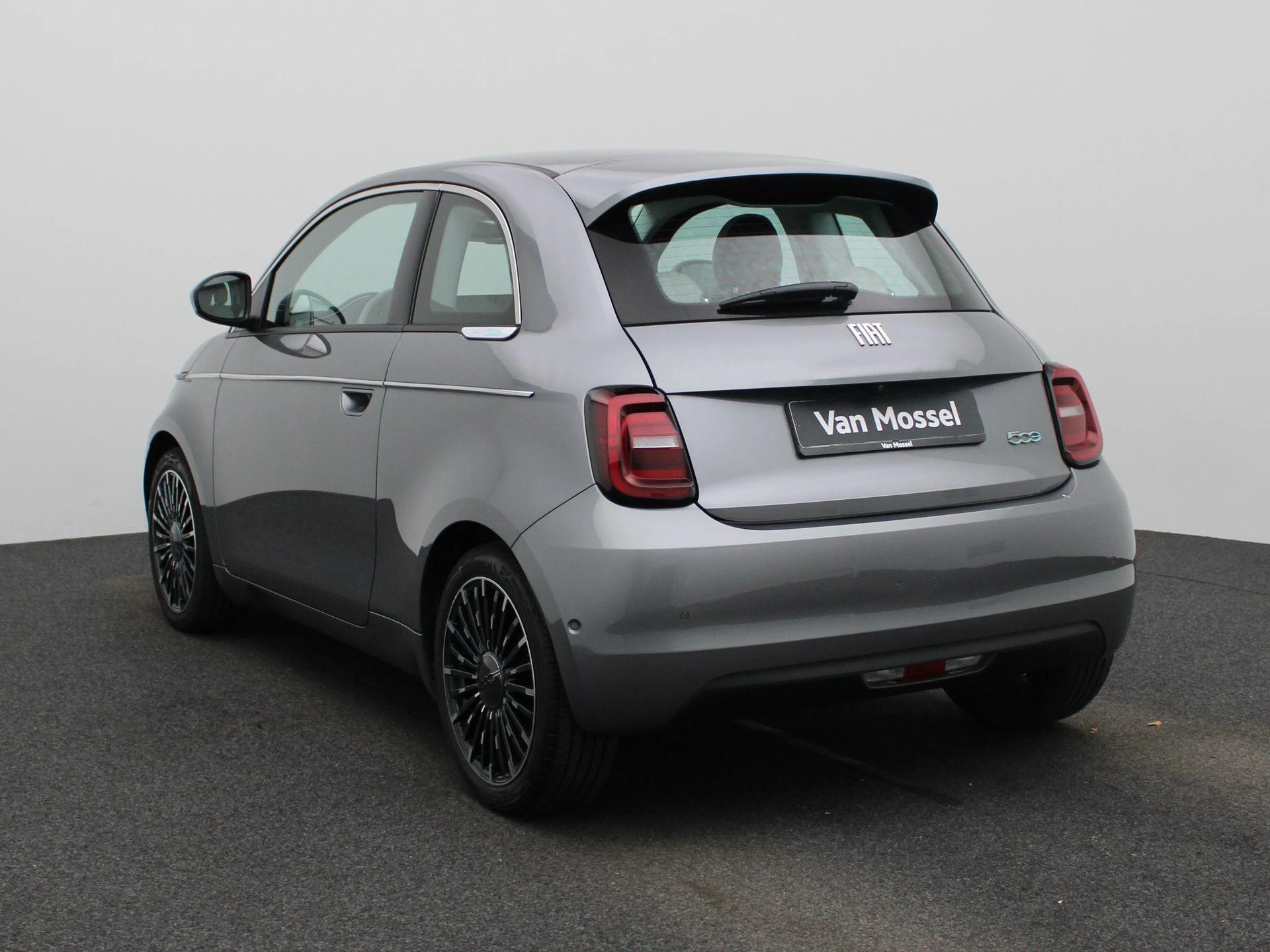 Fiat-500e-image-1