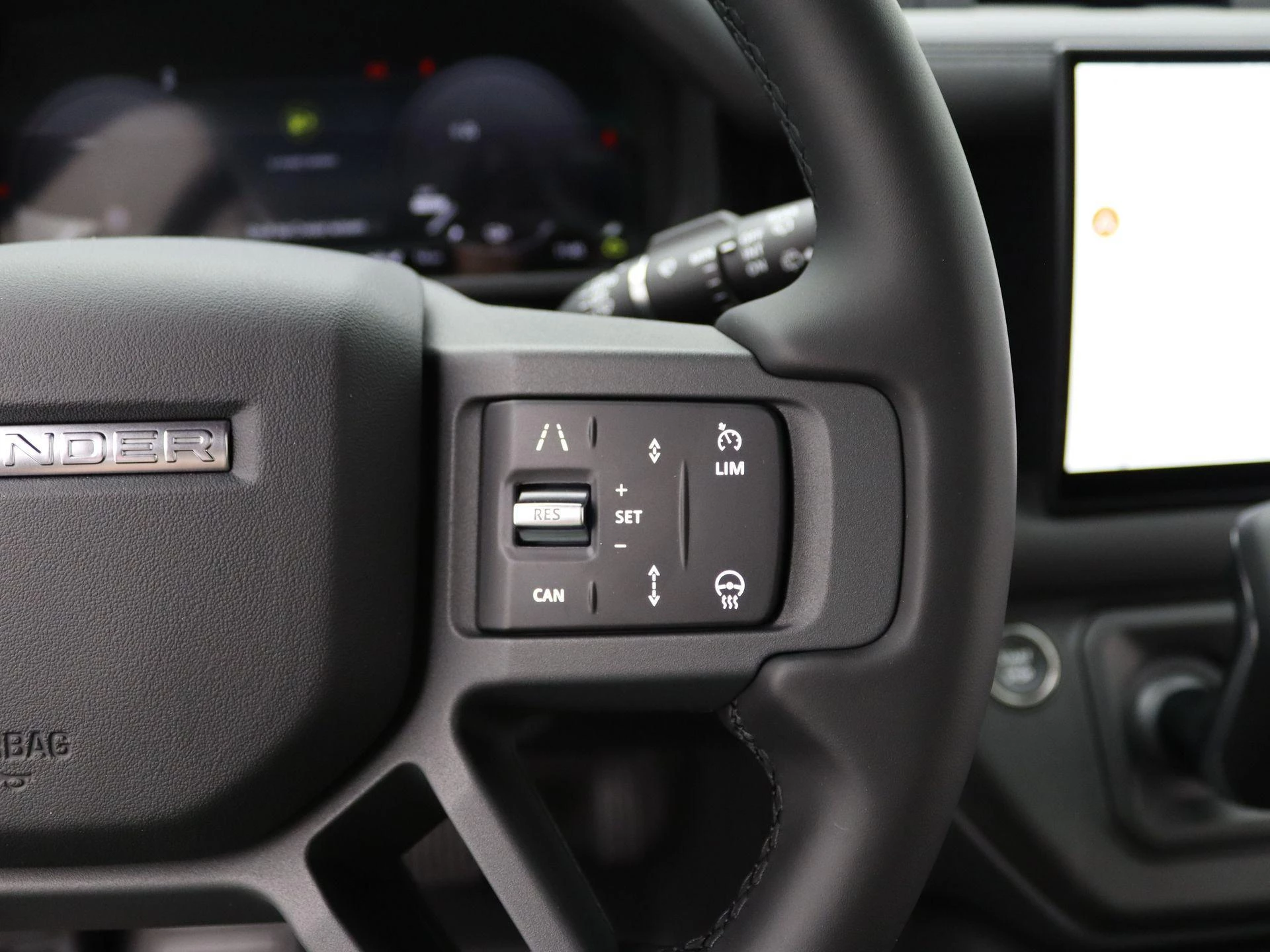 Land Rover-Defender-image-14