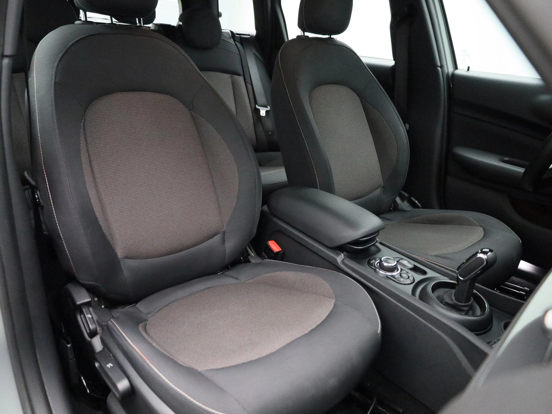 MINI Clubman Cooper (100 kW)