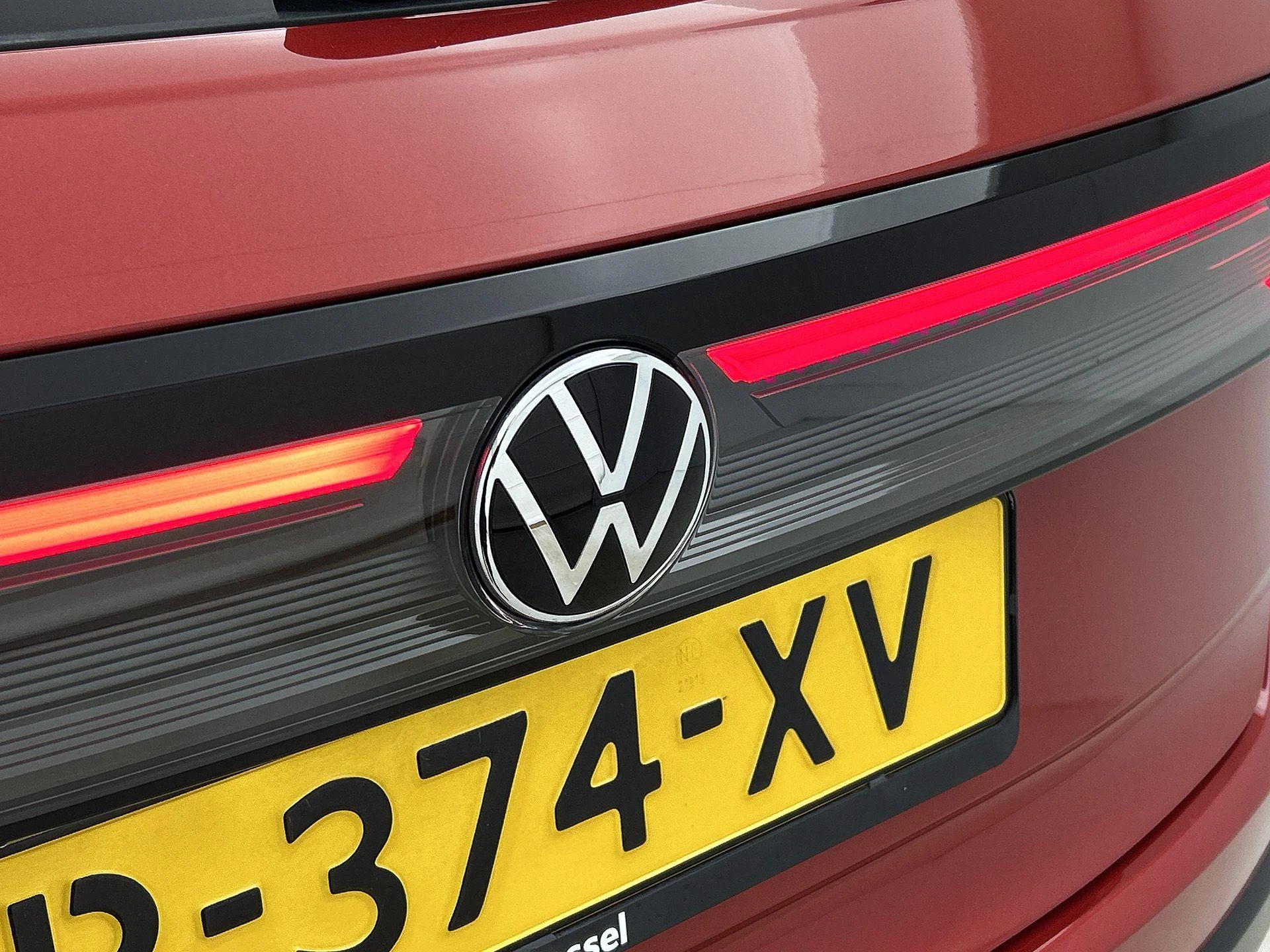 Volkswagen-Taigo-image-12