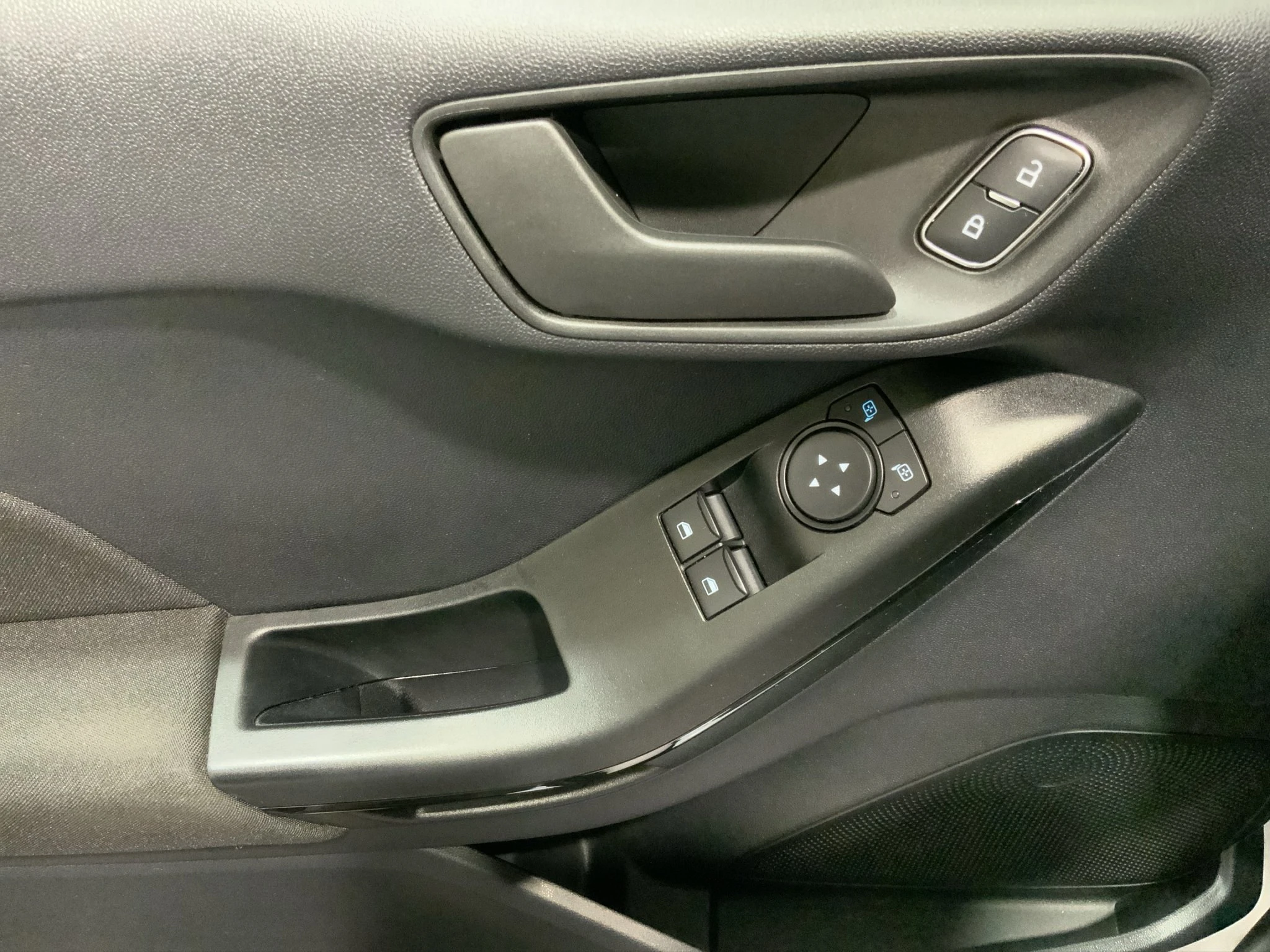 Ford Fiesta Cool & Connect 1.1 Schräghecklimousine. 55 kW. 3-türig