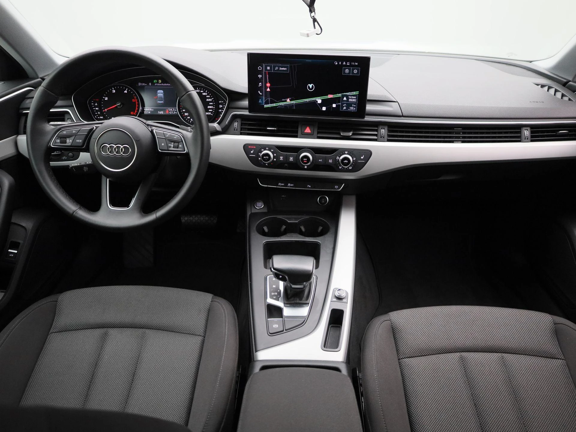 Audi-A4-image-8