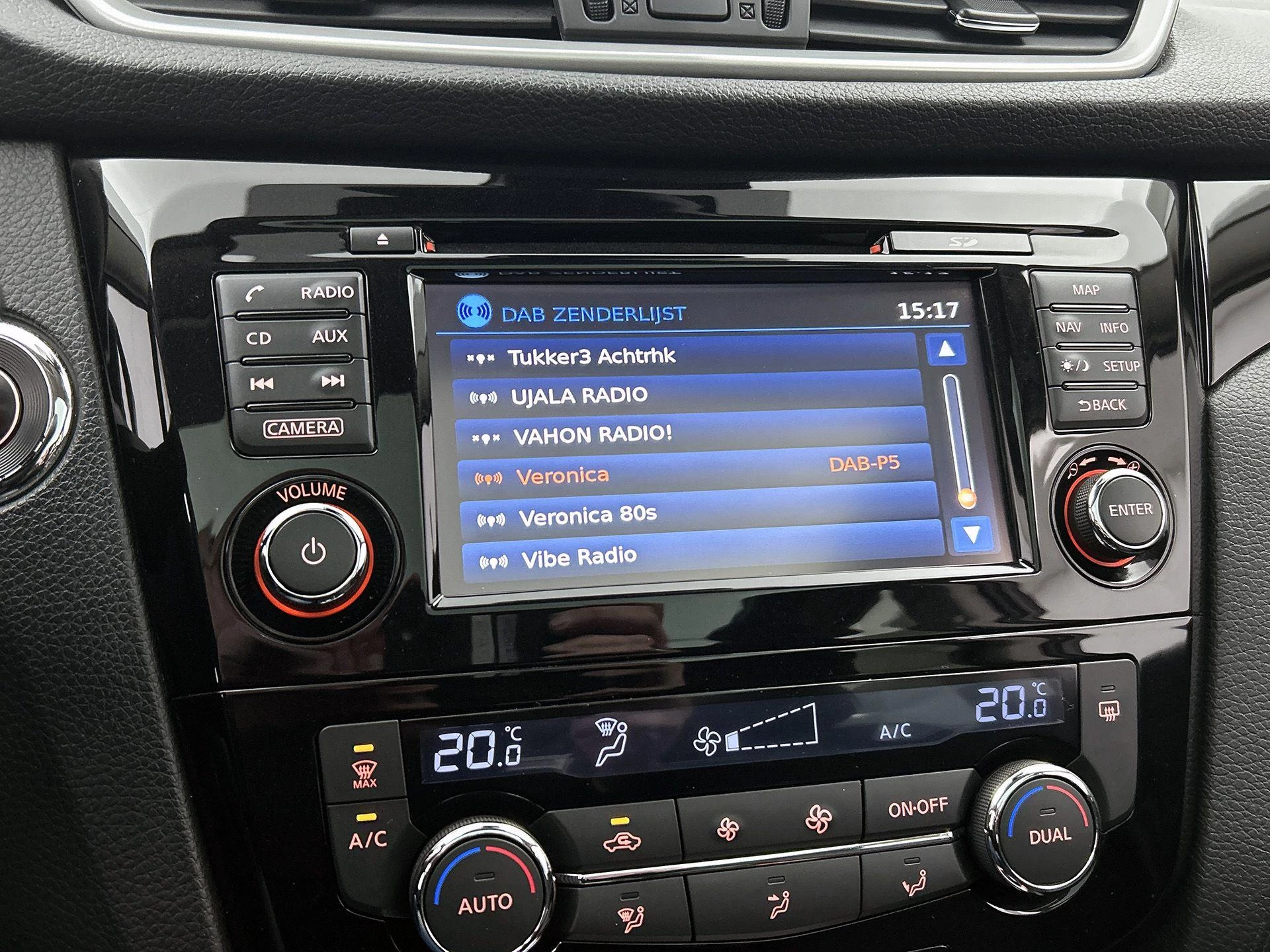 Nissan-QASHQAI-image-29