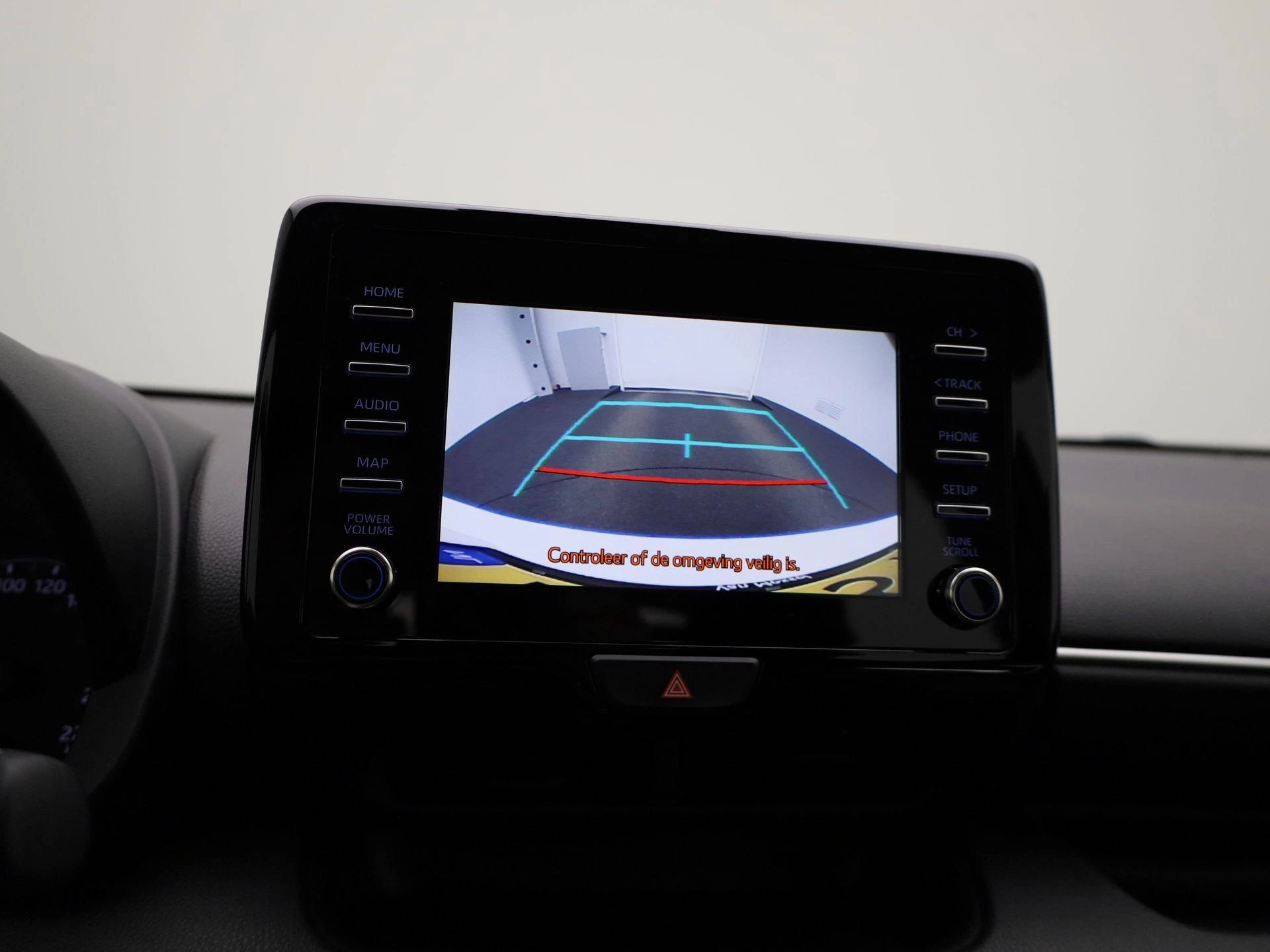 Toyota-Yaris-image-22