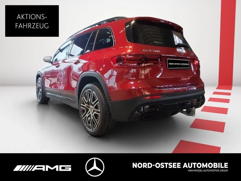 Mercedes-Benz-GLB-image-2