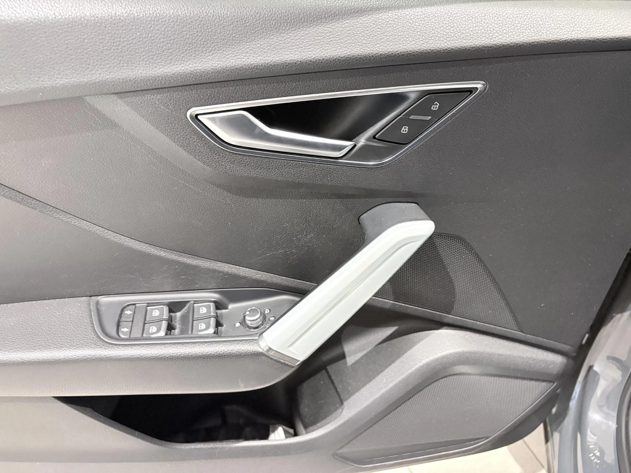 Audi-Q2-image-10