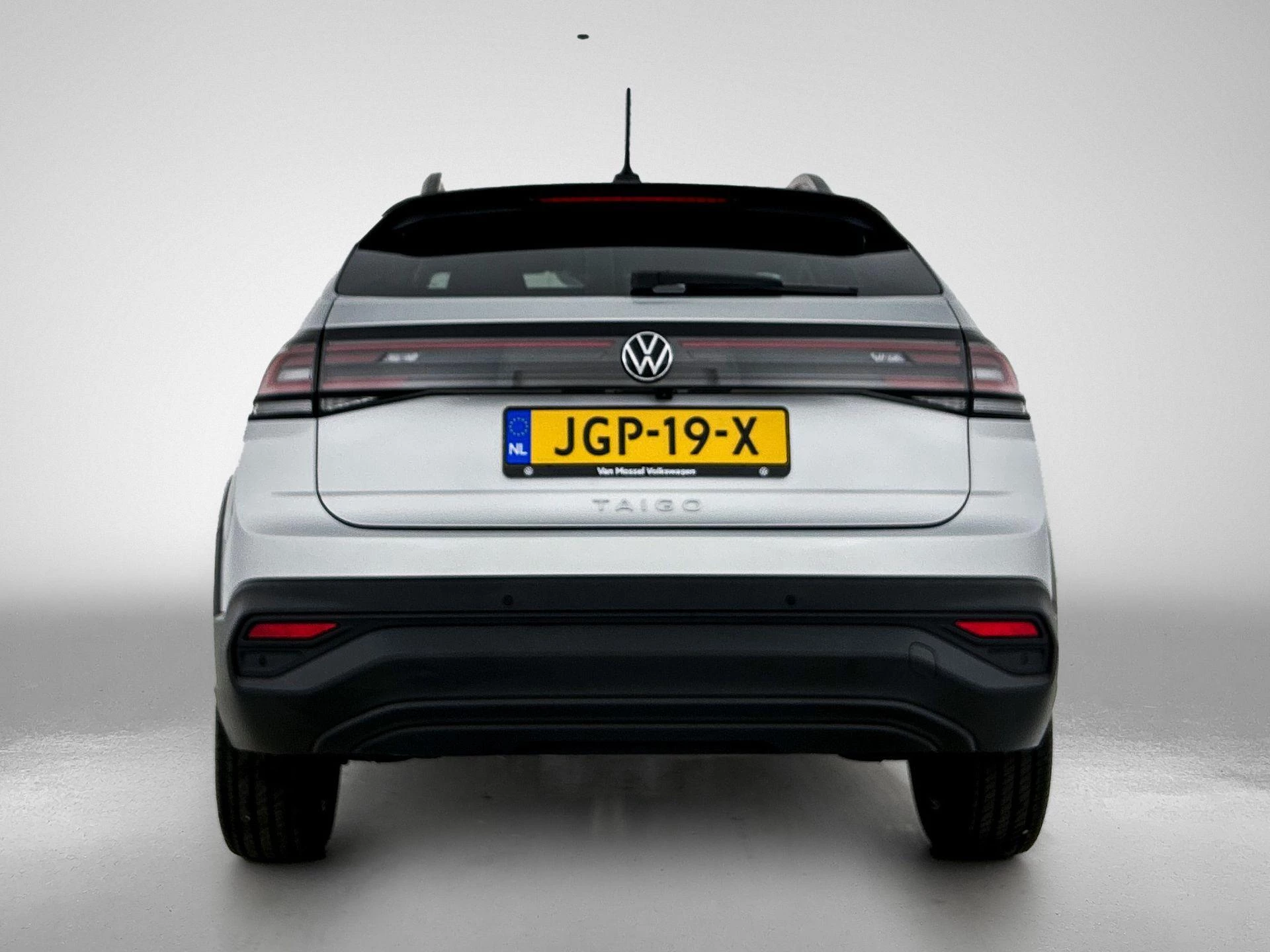 Volkswagen-Taigo-image-2