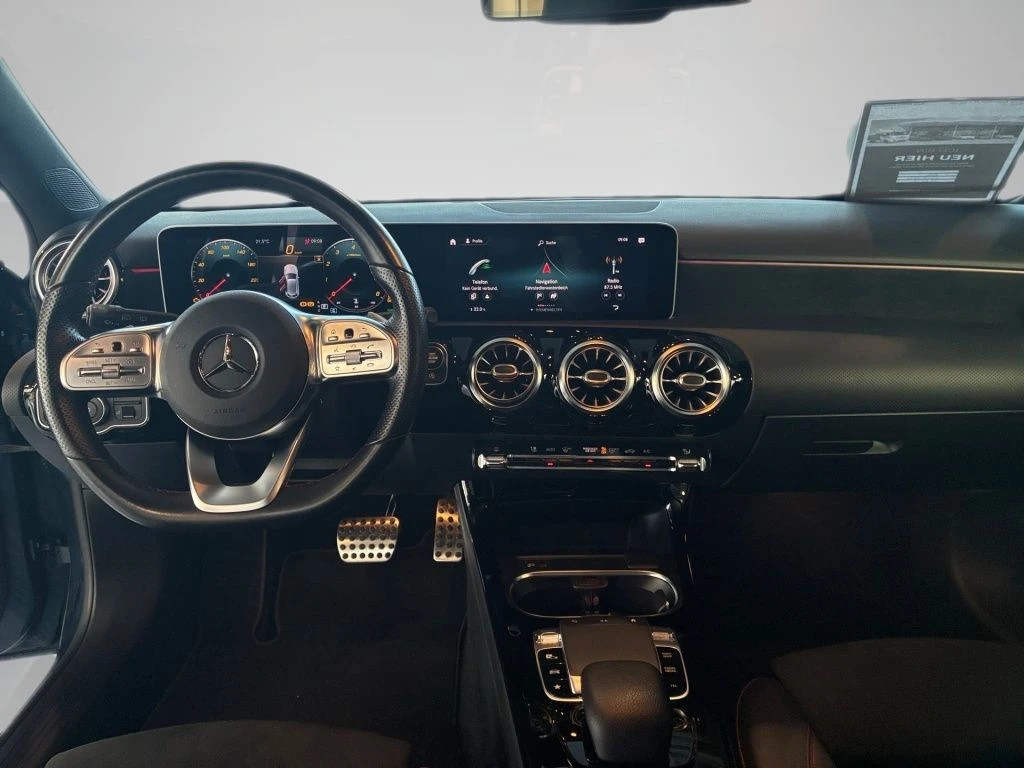 Mercedes-Benz-A-Klasse 200-image-10