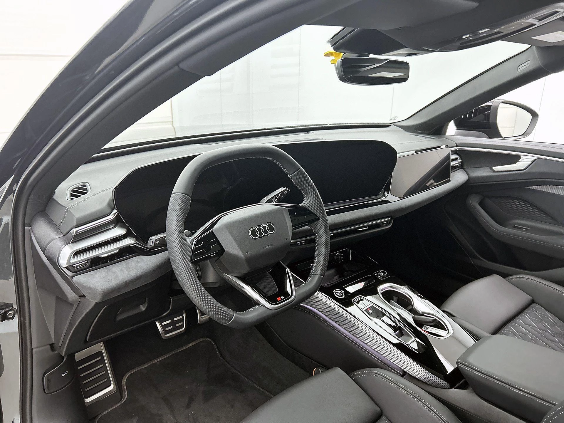 Audi-A6-image-14