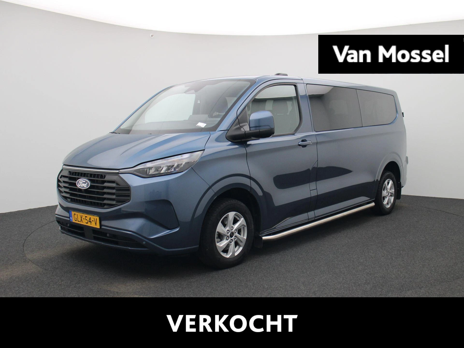 Ford-Transit Custom-image-0