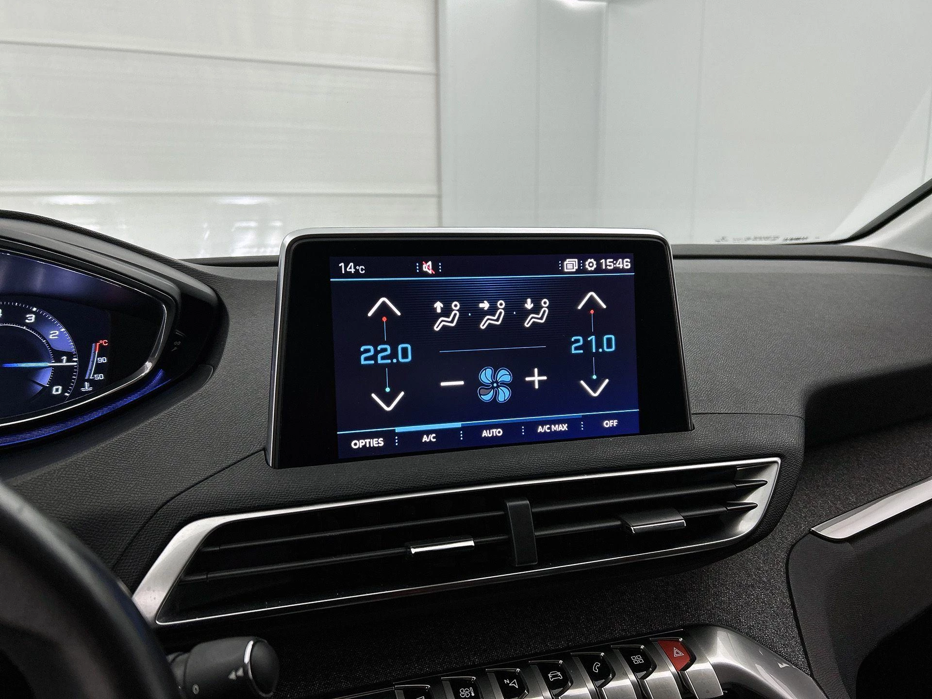 Peugeot-3008-image-17