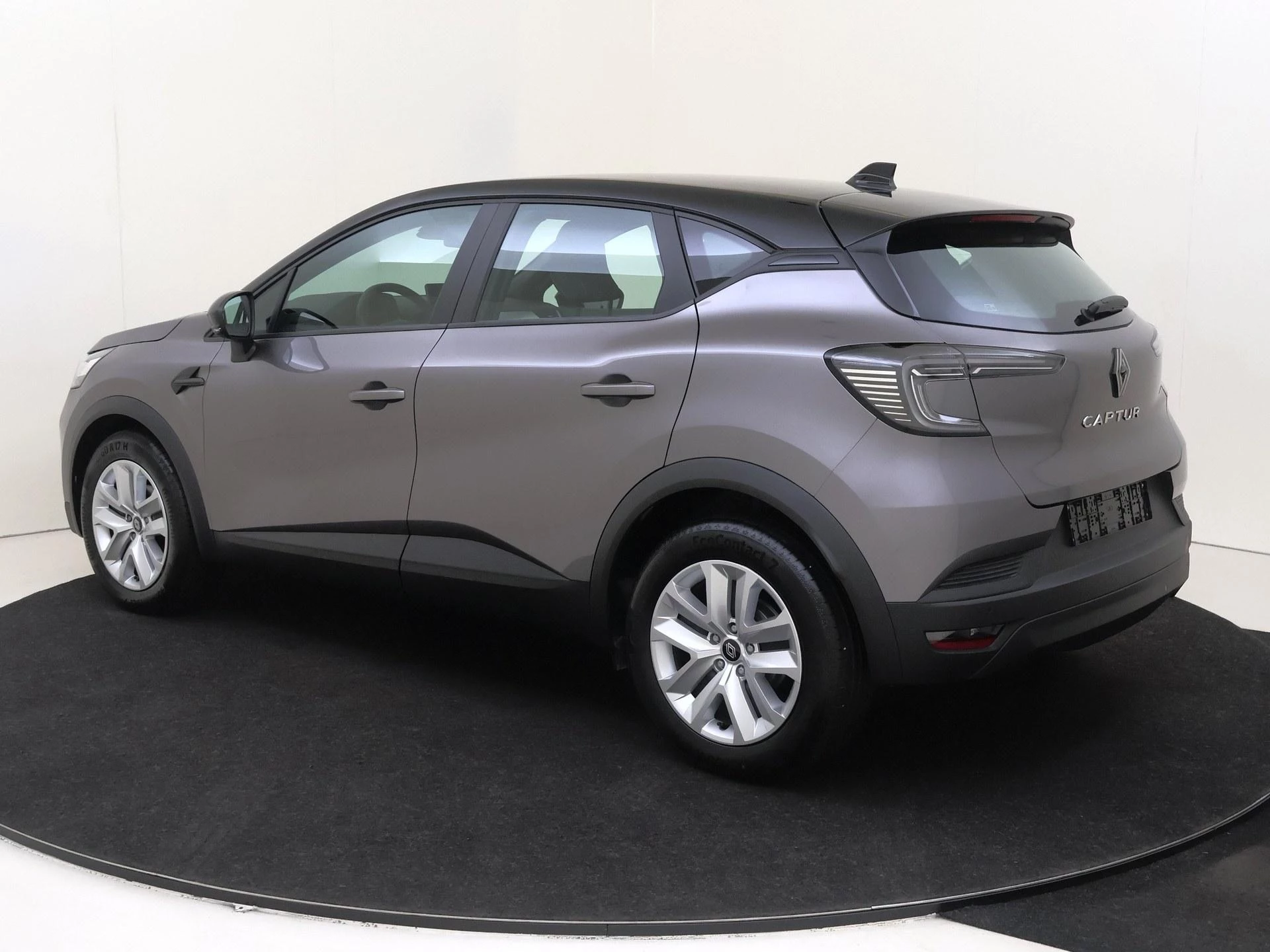 Renault-Captur-image-2