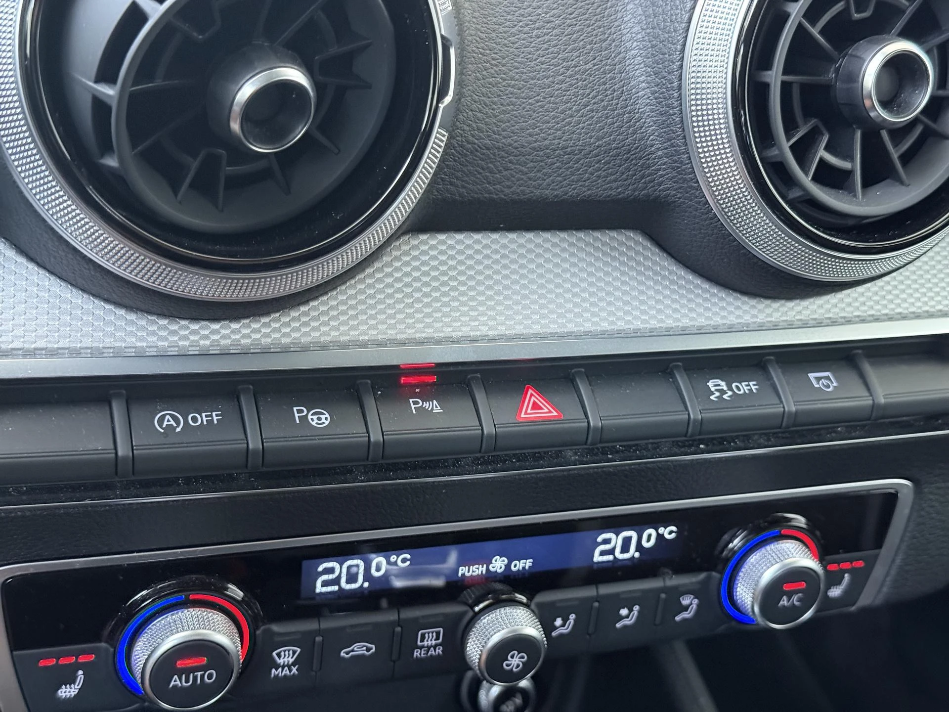 Audi-Q2-image-19