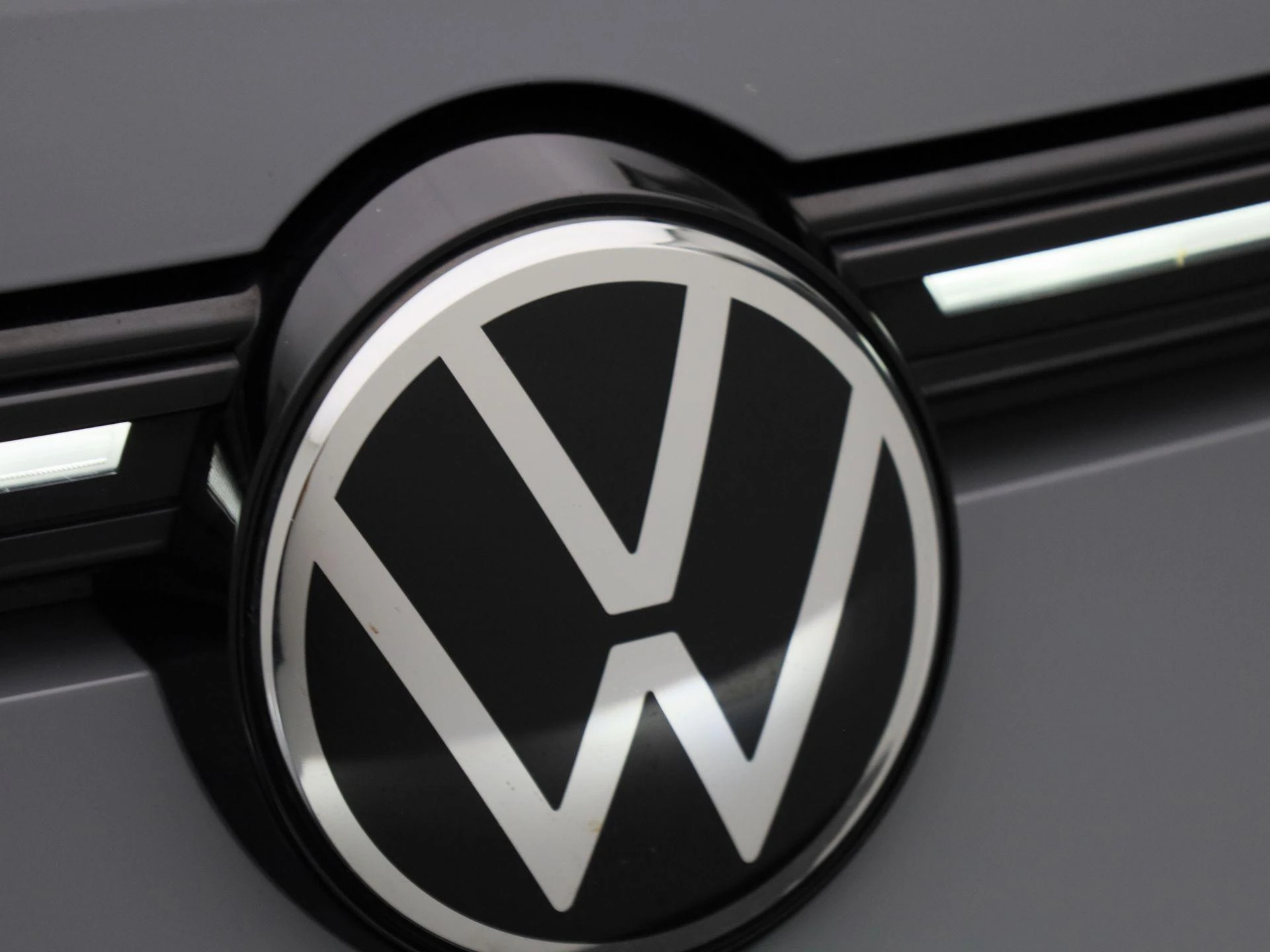 Volkswagen Golf 2.0 TSI R-Line