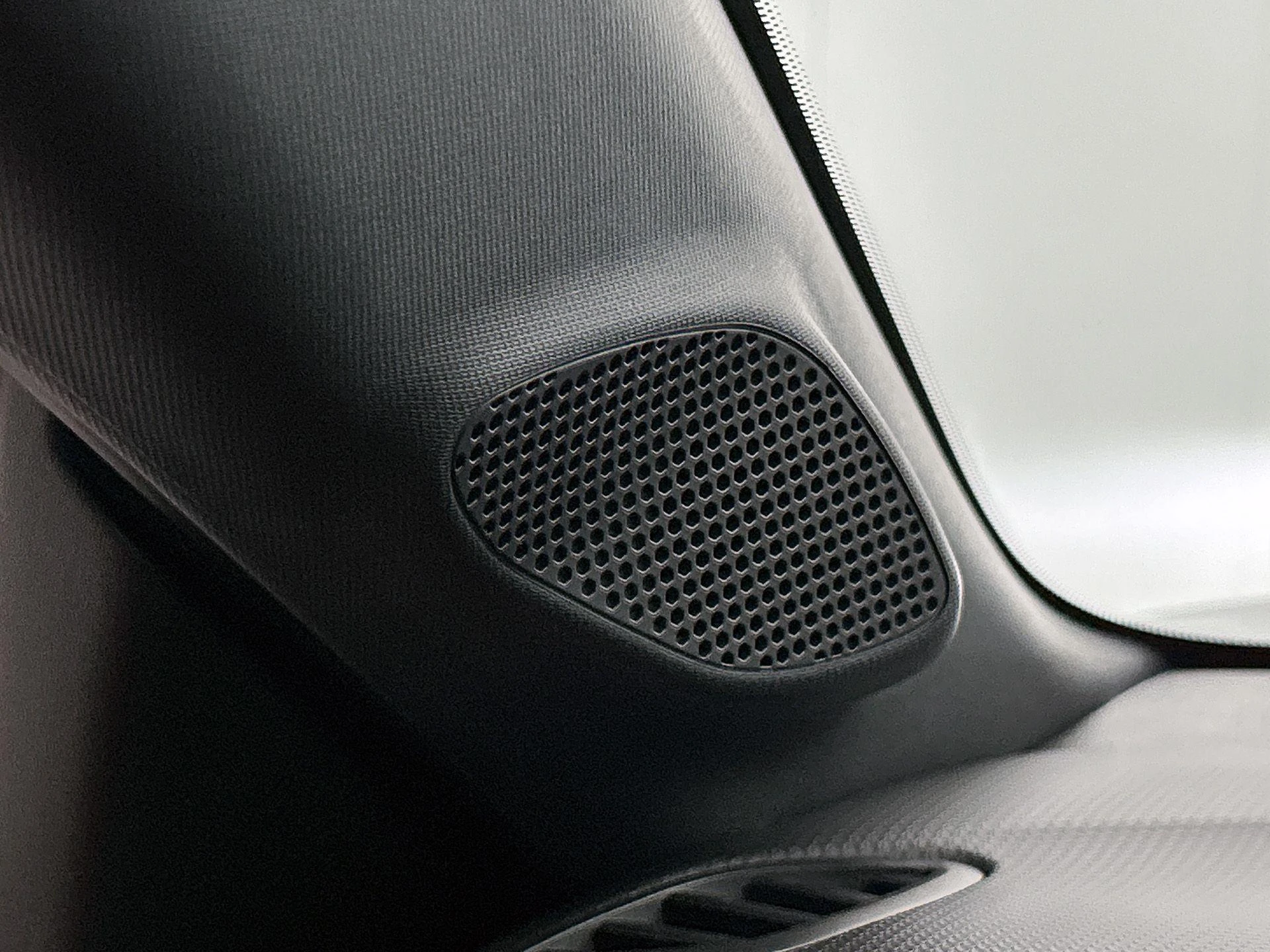 Opel-Corsa-e-image-13