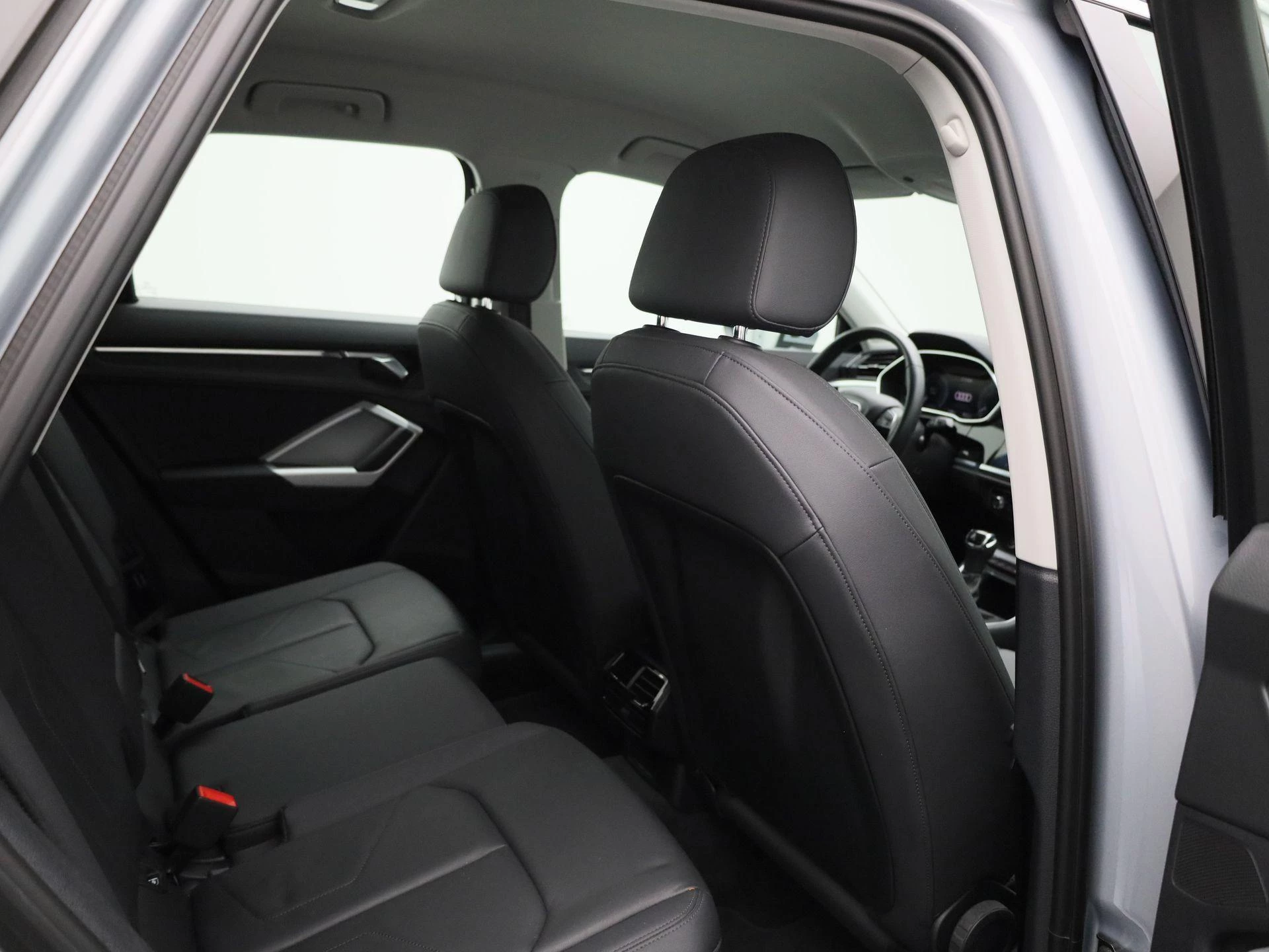 Audi Q3 45 TFSI-e S tronic Bus. Ed. Attraction
