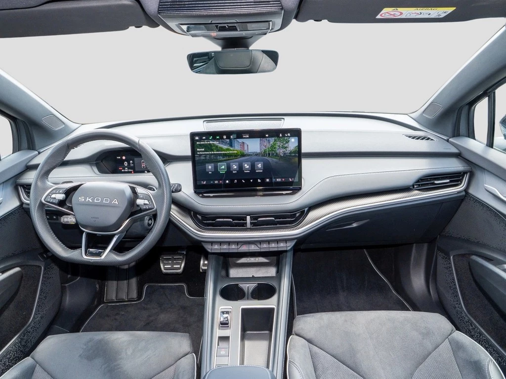 Ĺ koda Enyaq iV 85x Sportline AHK, Navi