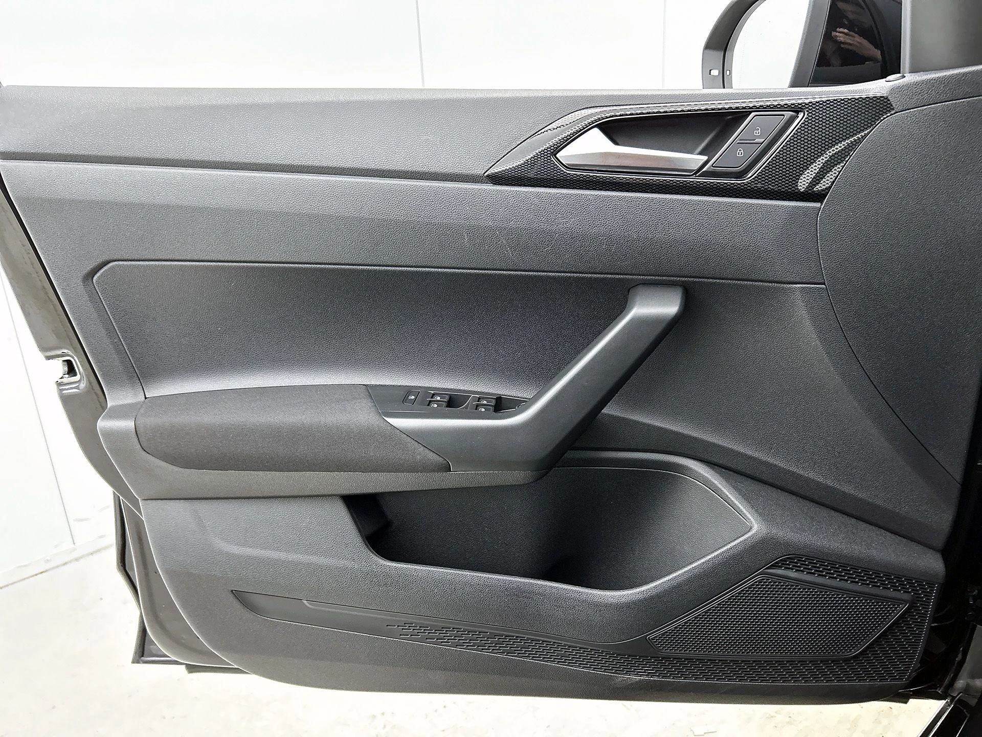 Volkswagen-Taigo-image-29