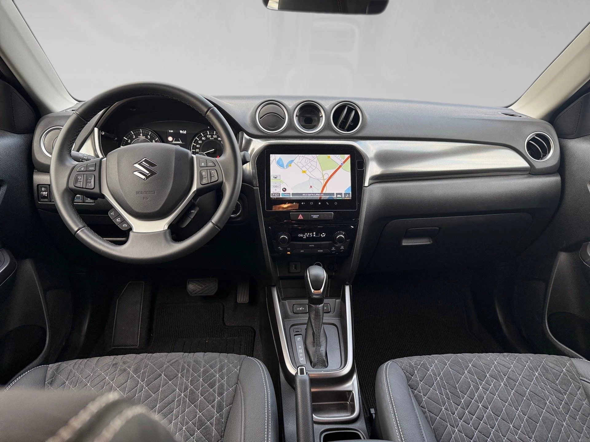 Suzuki-Vitara-image-12