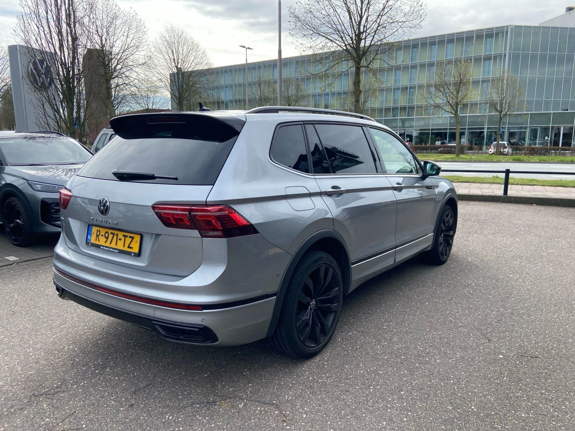 Volkswagen Tiguan Allspace 1.5 TSI R-Line Business+ 7p.