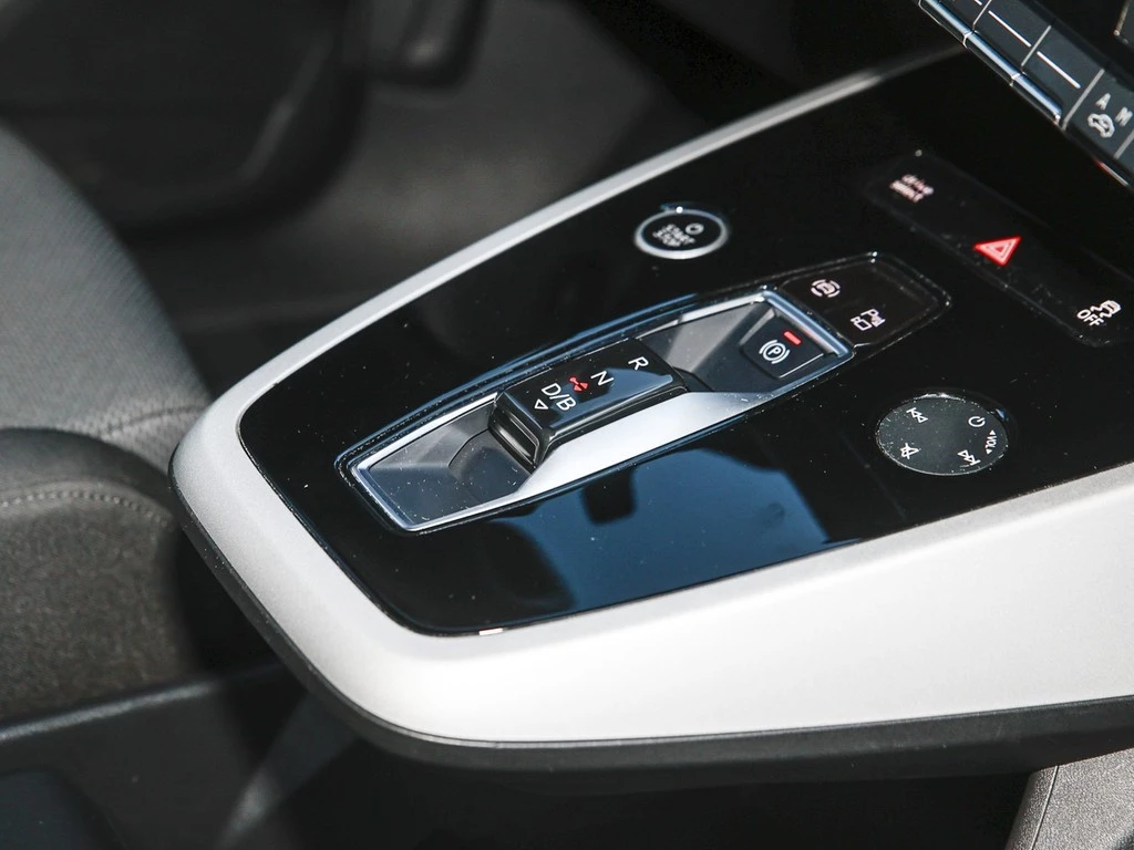 Audi Q4 Sportback e-tron 40 advanced Navi ACC Kamera