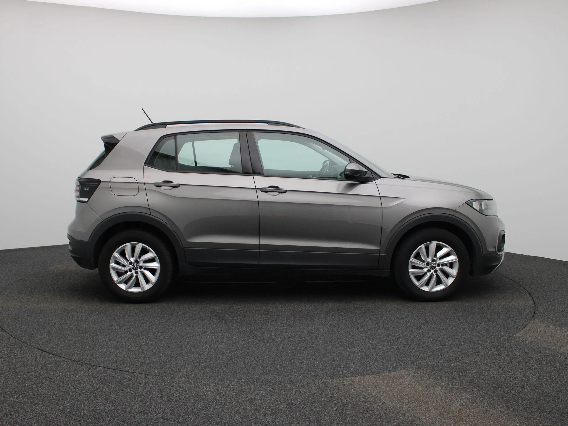 Volkswagen-T-Cross-image-5
