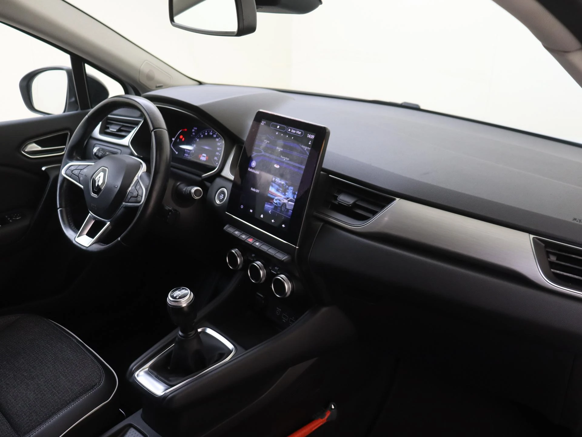 Renault-Captur-image-4