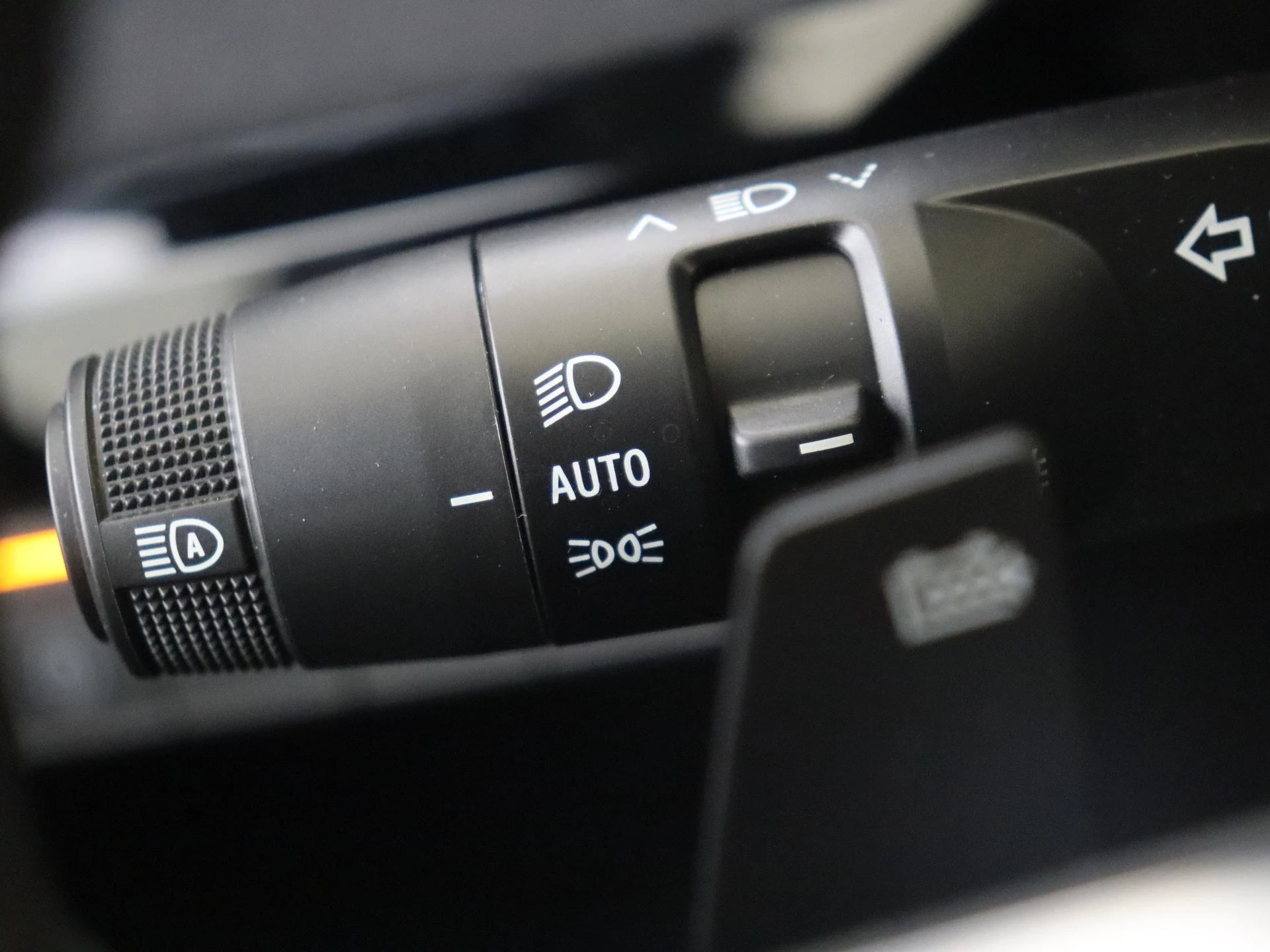 Nissan-Micra-image-25