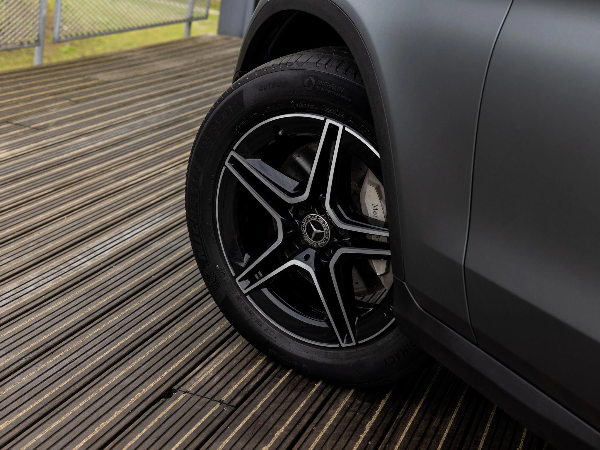 Mercedes-Benz-GLC-image-37