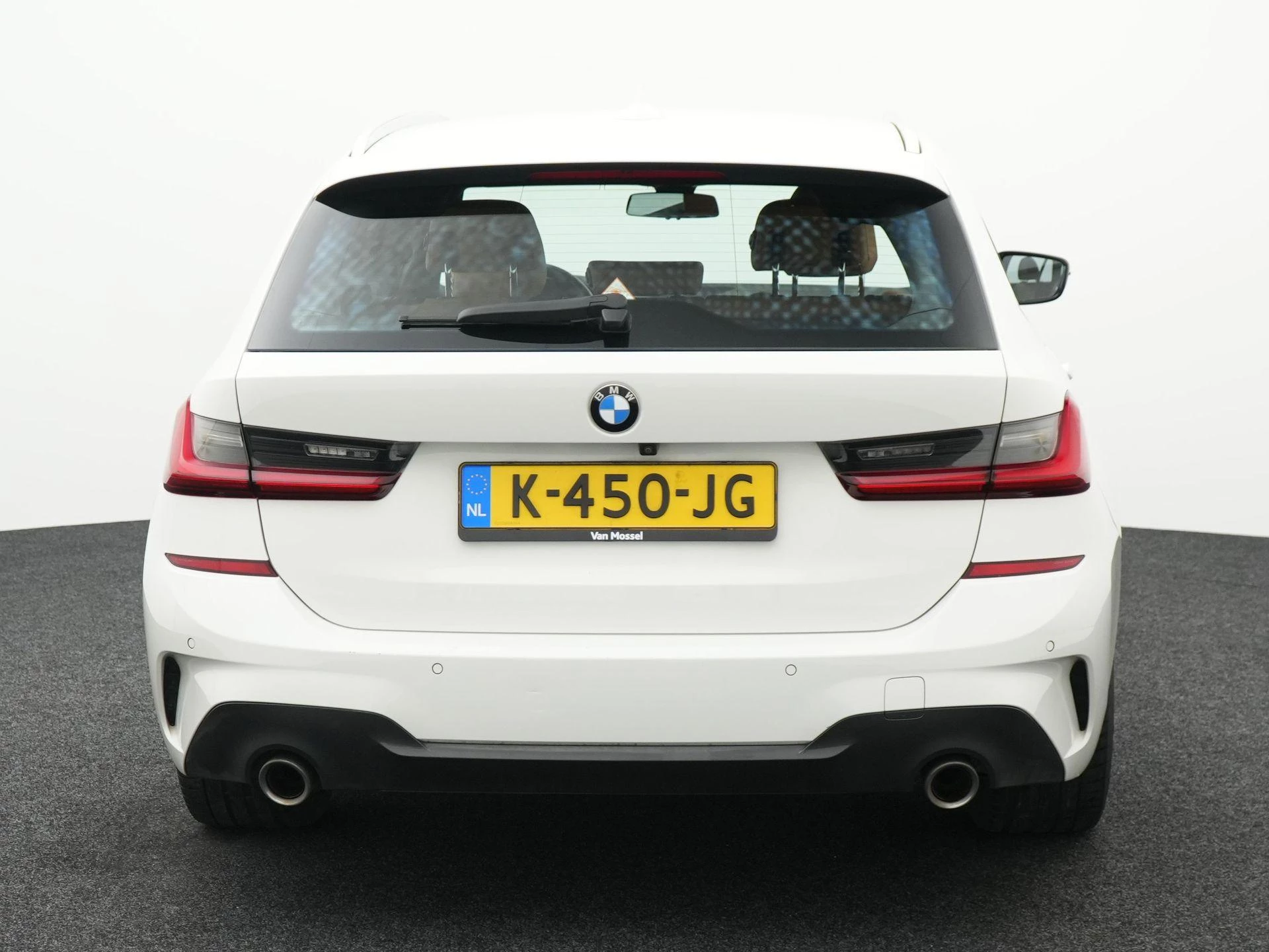 BMW-3 Serie-image-4