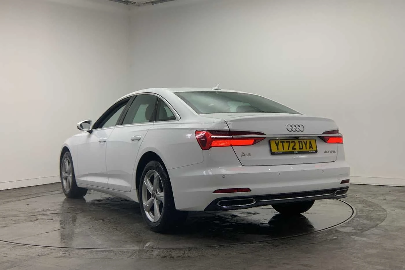 Audi-A6-image-2