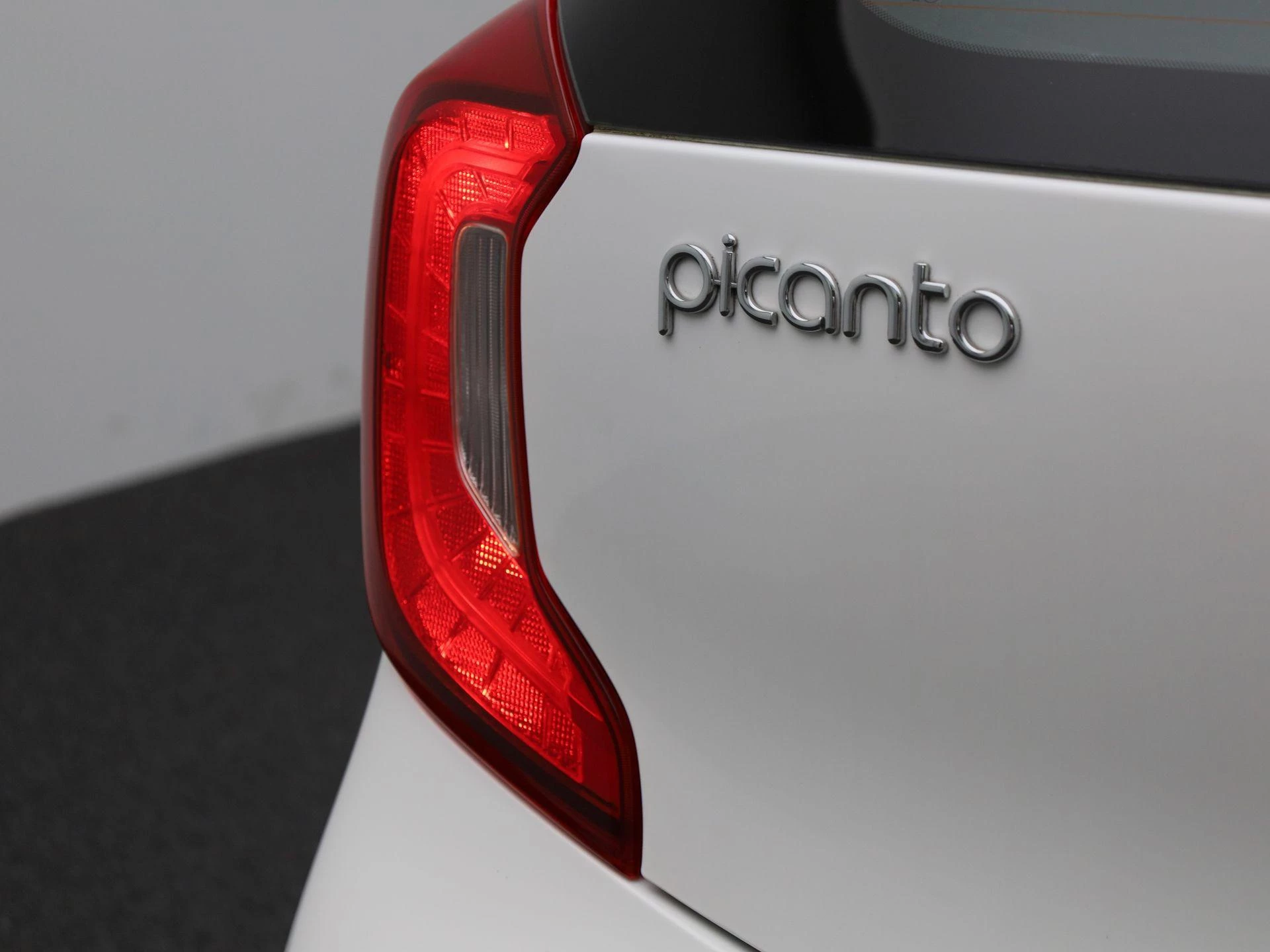 Kia-Picanto-image-33