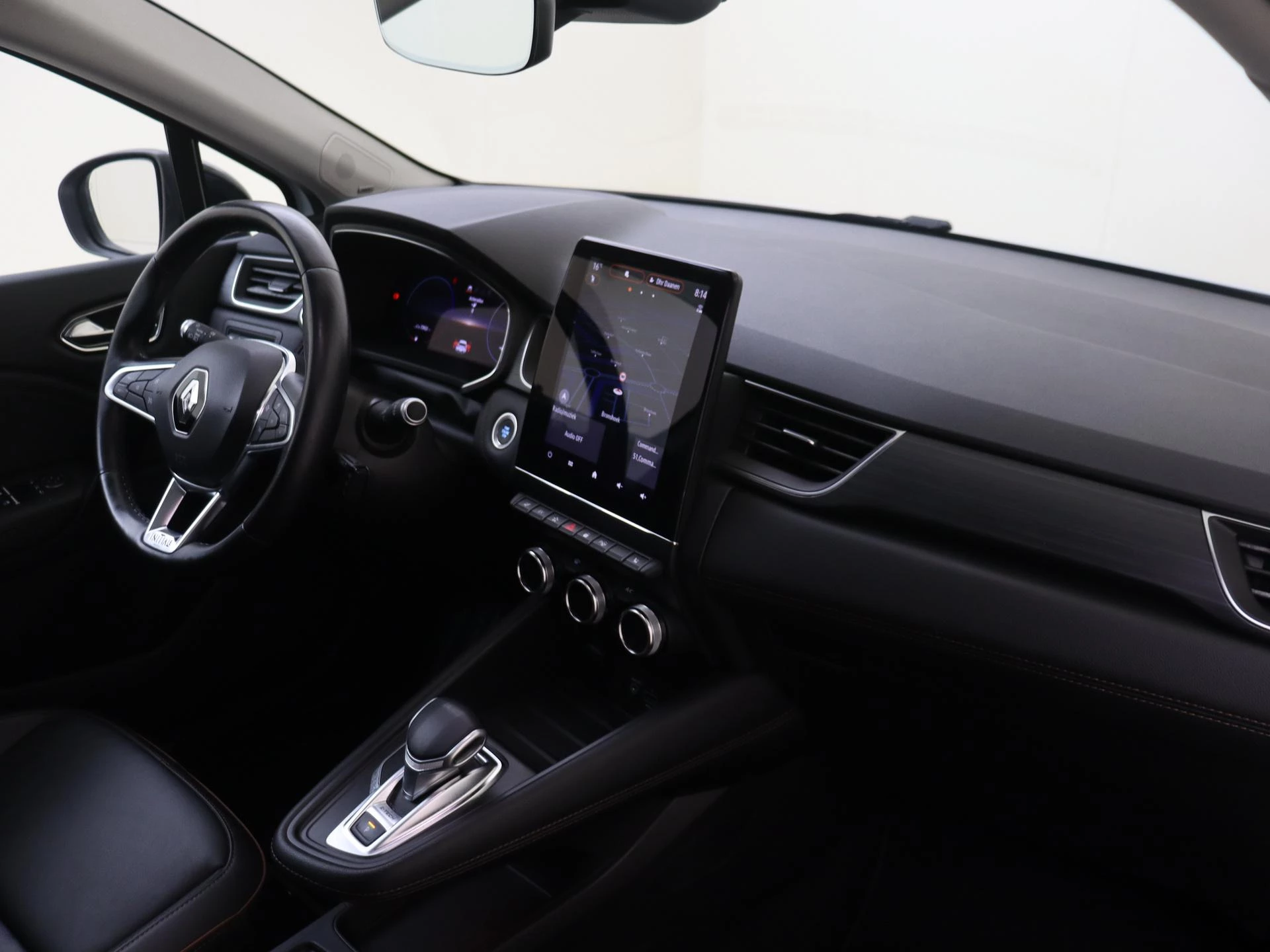 Renault Captur 1.6 E-Tech Plug-in Hybrid 160 Initiale Paris