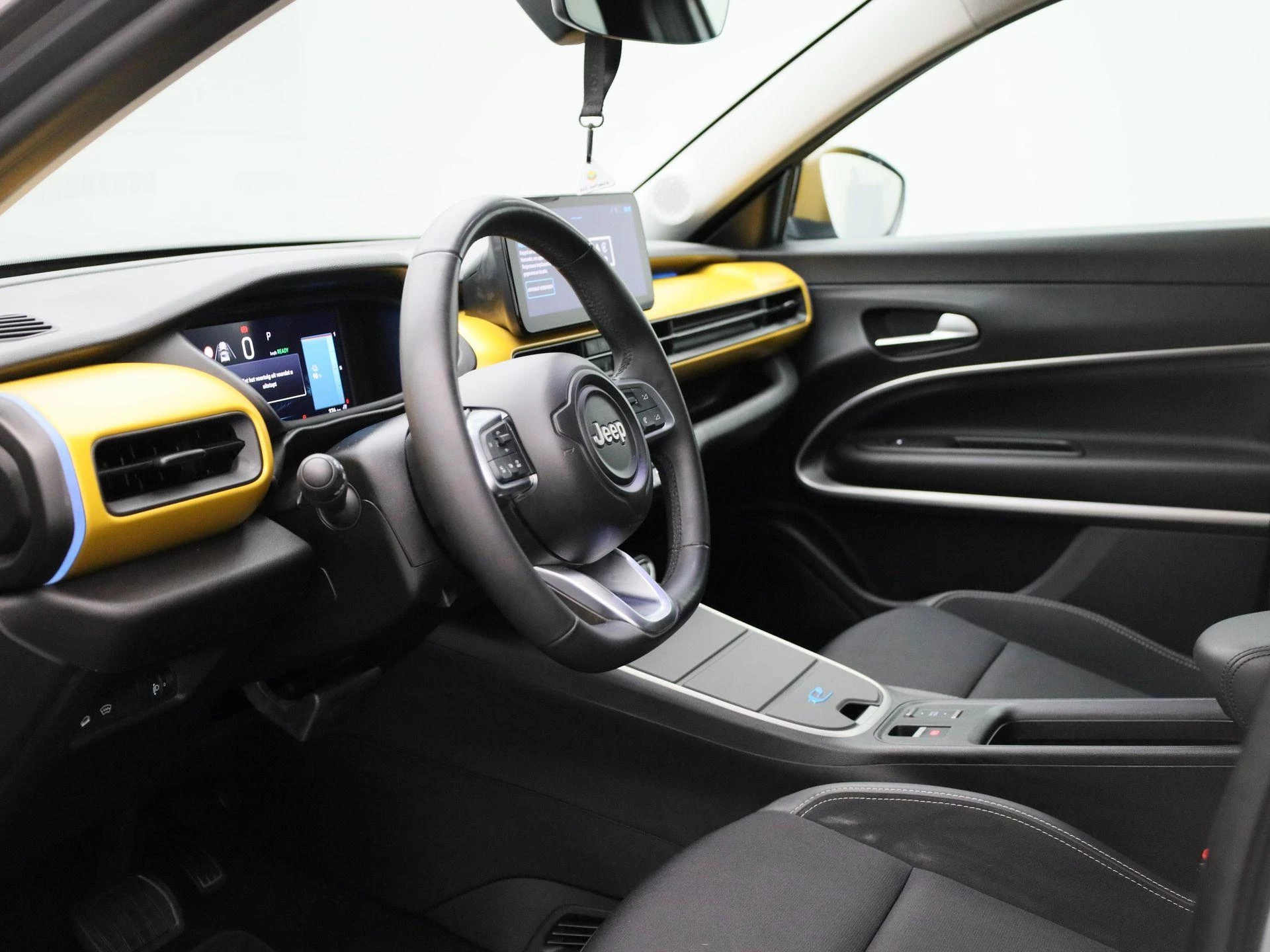 Jeep-Avenger-image-27