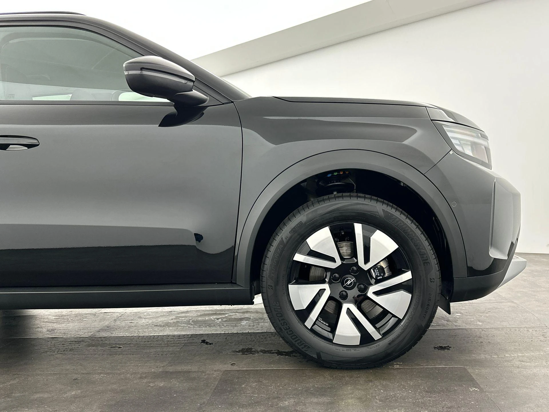 Opel-Frontera-image-30