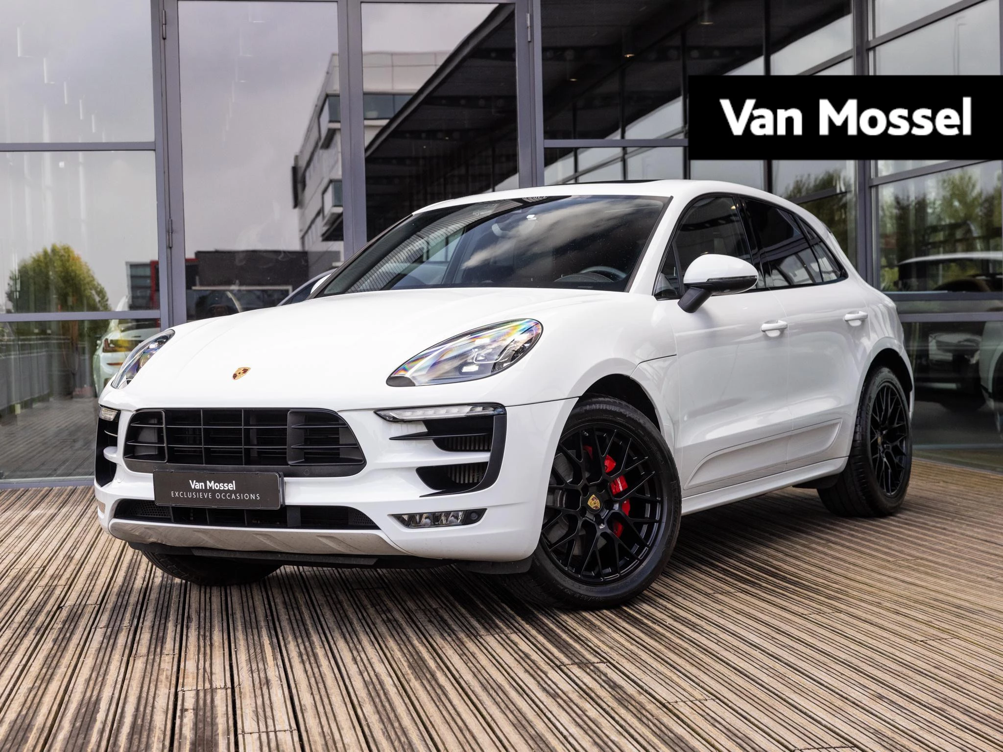 Porsche-Macan-image-0