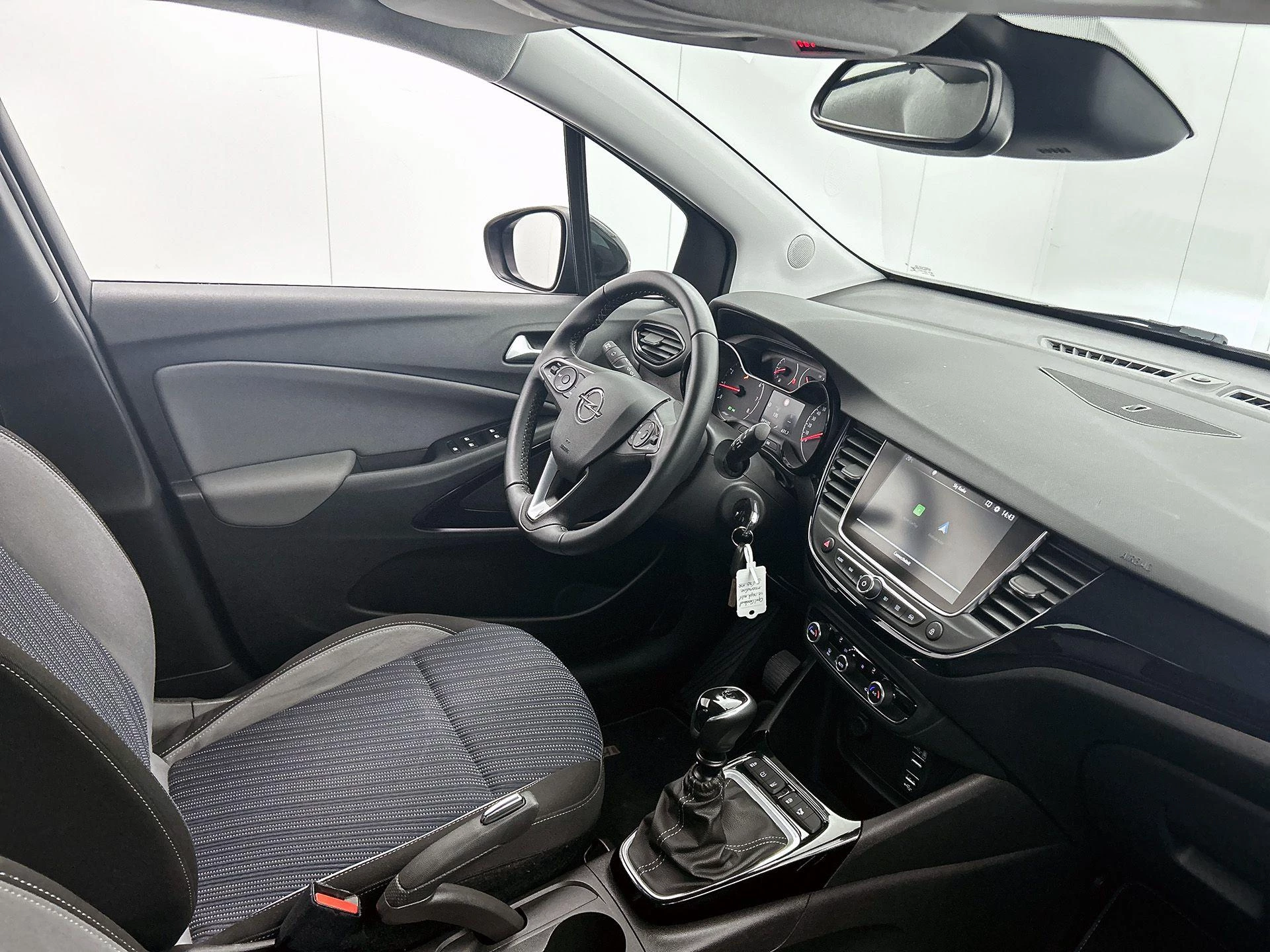 Opel-Crossland X-image-18